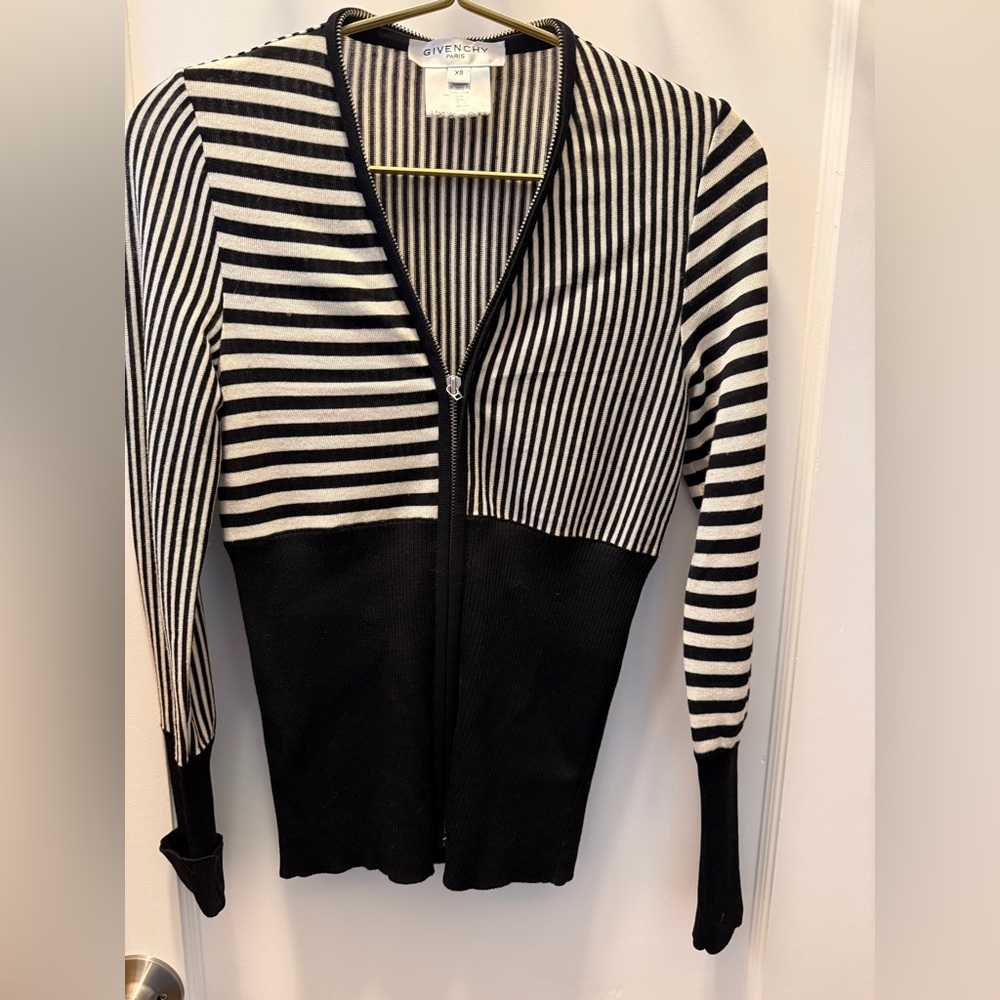 Givenchy Paris Wool Cardigan Womens  XS